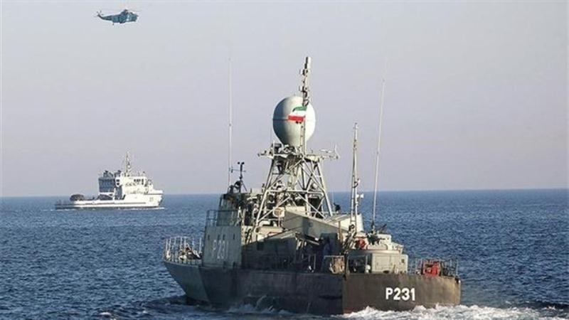 Iranpress:  مناورات بحرية روسية صينية إيرانية مشتركة