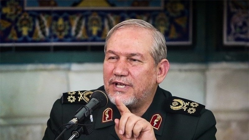 Iranpress: Major General Safavi: We need to develop our relations with Russia, China and India