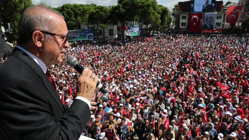 Erdo an Calls On Turks To Back Lira By Selling Their Dollars