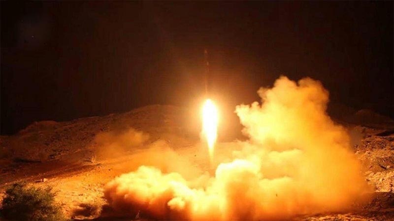 Iranpress: Yemenis fire ballistic missile at southern Saudi Arabia