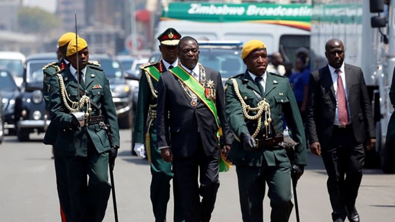 Iranpress:  Oppositions in Zimbabwe walk out during president