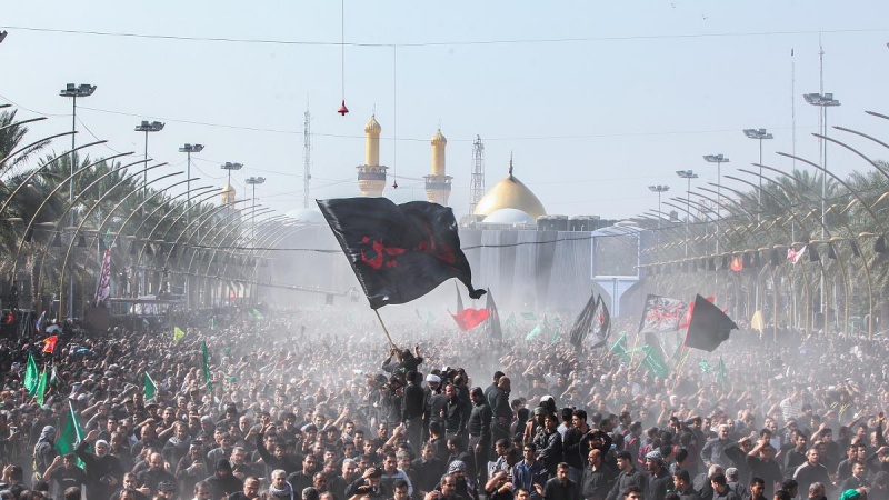 Iranpress: Holy Karbala mourns for Imam Hussein (PBUH)
