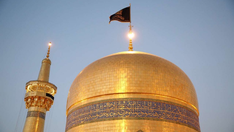 Iranpress: Holy shrine of the Chief of Martyrs clothed in black