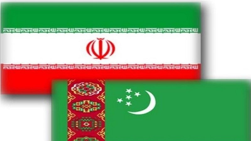 Iranpress: Iran and Turkmenistan call for strengthening of bilateral ties