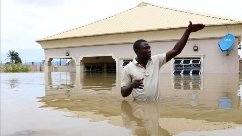 Iranpress: Floods in Nigeria kills at least 40 people and thousands displaced
