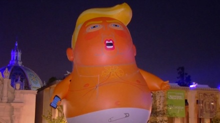 'Baby Trump' Balloon visits San Diego park as part of protest