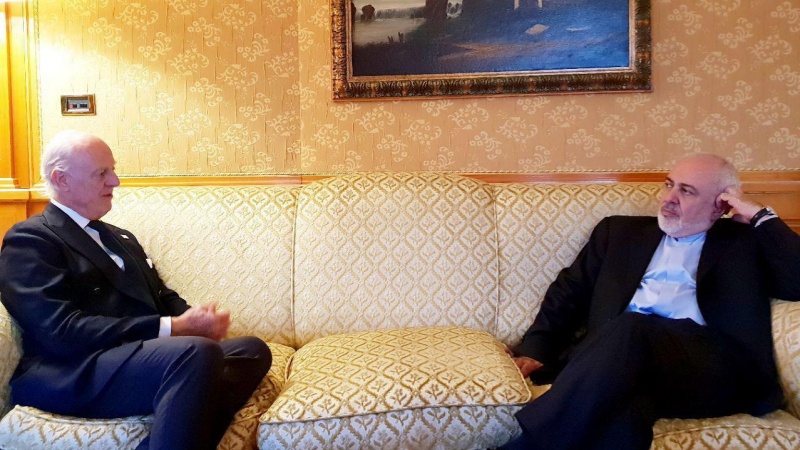 Iran FM confers with UN Syria envoy