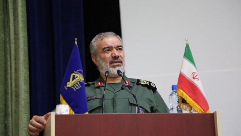 Iranpress: IRGC Commander: Iran gives crushing response to any threat