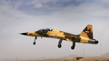 Iran starts mass-producing Kowthar fighter plane