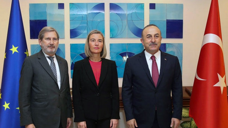 Iranpress: Ankara, EU committed to Iran nuclear deal