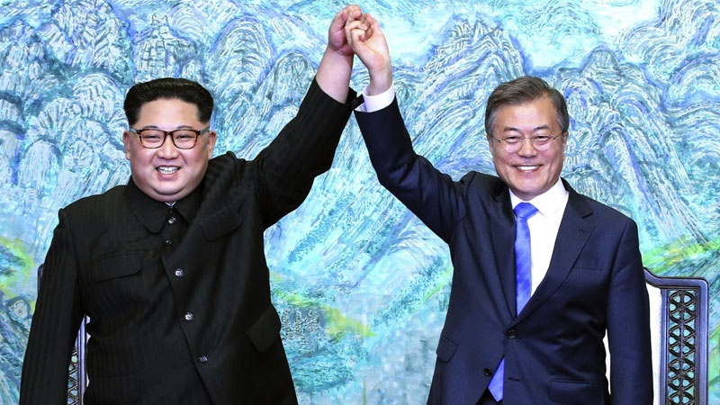 <br>
Kim Jong Un and Moon Jae In, North Korea Leader and South Korea President 