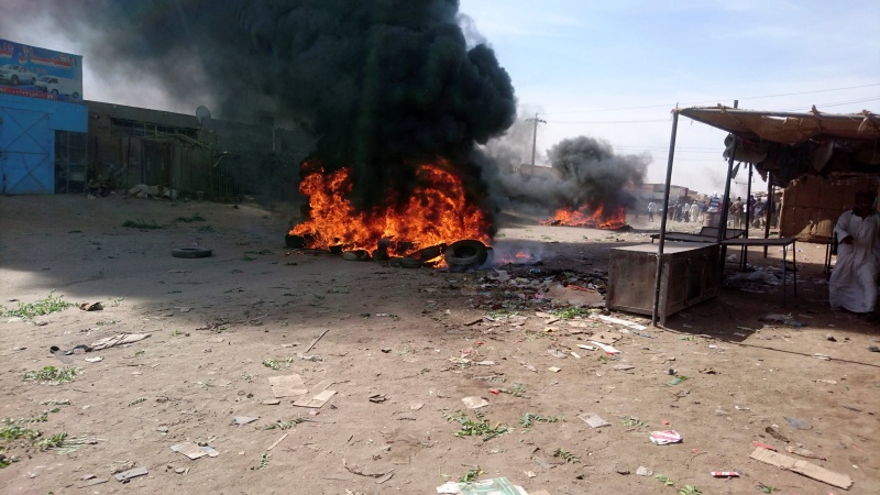 Iranpress: Anti-government protests in Sudan, eight killed 