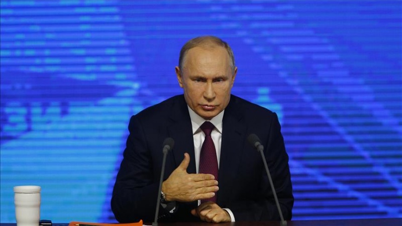 Iranpress: Putin warns on possibility of nuclear war, planet destruction