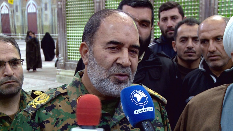 Iranpress: Top commander of special commando units: Security is a blessing for the country