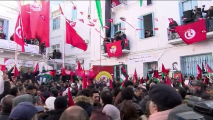 Tunisian government worried about economic impact of general strike of public sector 