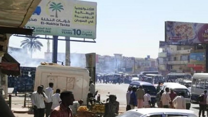 Iranpress: Protest death toll rises to 22 in Sudan