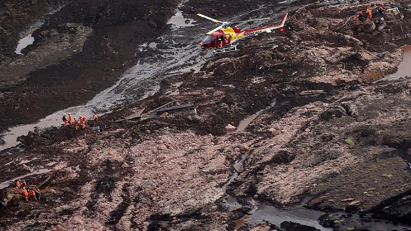 Iranpress: Nine dead, 300 missing after dam collapses in Brazil
