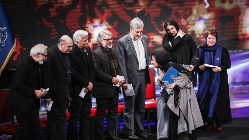 Iranpress: Photo: 37th Fajr Film Festival, major cinematic event in Iran