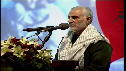 Enemy's threats became opportunity for Iranian people: Major General Soleimani