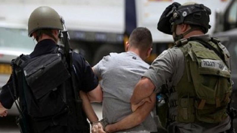 Iranpress: قوات الاحتلال تعتقل 420 فلسطينيًا خلال شهر تموز/يوليو