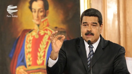 مادورو در گفت وگو با هیسپان تی وی: در برابر نظام سلطه مقاومت می‌کنیم/ از هر مذاکره‌ای استقبال می کنیم