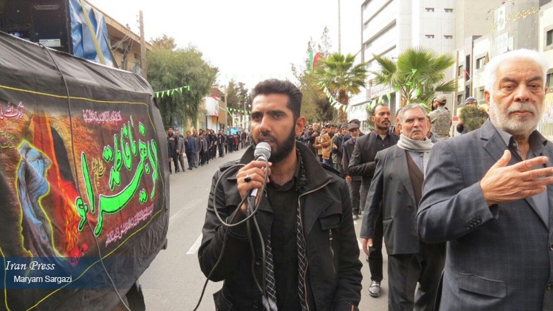 Photo: People from Zahedan mourn martyrdom of Prophet's daughter