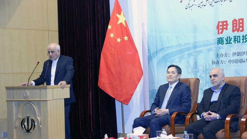 Iranpress: Iran, China hold meeting on bilateral trade, joint investment