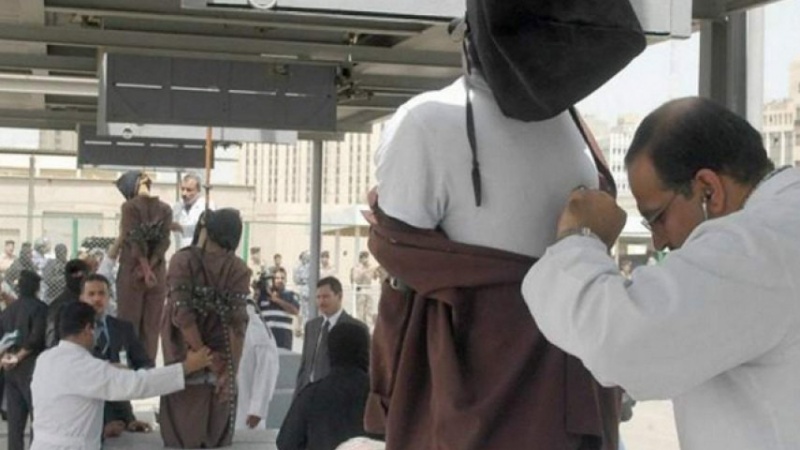 Iranpress: السعودية تخطط لتنفيذ أحكام بالإعدام بحق 300 شخص