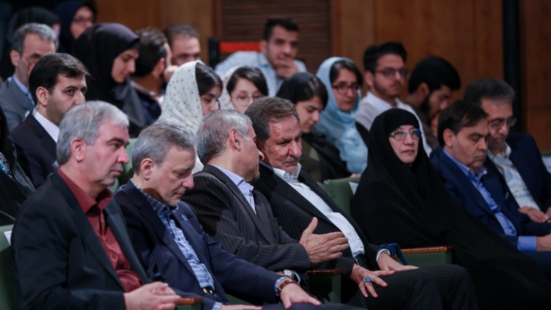 ایران برس: الحفل الختامي لمهرجان "المرأة والعلم" الوطني 