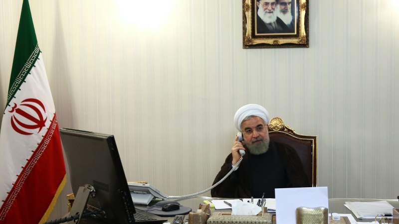Iranpress: روحانی يأمر الأجهزة المعنية بالإستعداد الكامل لموجة جدیدة من الأمطار 