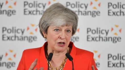 Opinion poll shows Theresa May and Conservatives losing popularity in England