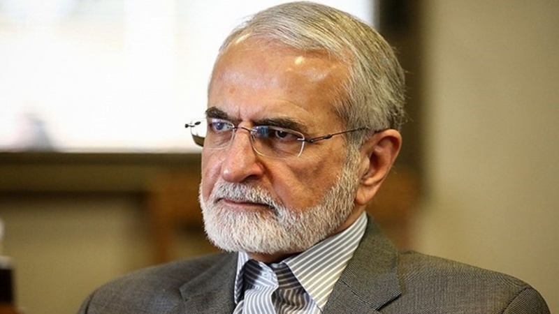 Iranpress: خرازي: ايران لا تمازح أحدًا بشأن الدفاع عن النفس 