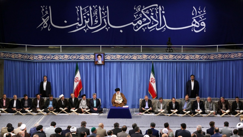 Iranpress: Holy Quran is a divine masterpiece: Leader