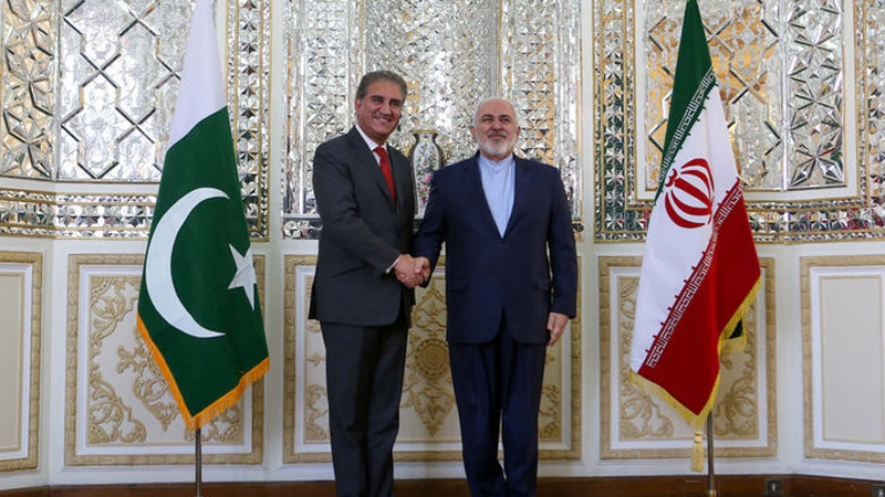 Iranpress: Iranian FM to visit Pakistan this week