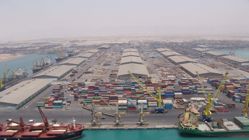 Iranpress: تطوير ميناء "الشهيد باهنر" الخاص بالتصدير والترانزيت 