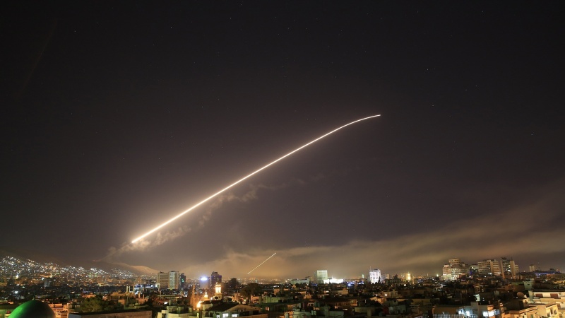 عدوان صهيوني جديد على سورية والدفاعات الجوية في دمشق تتصدى