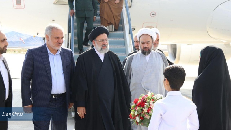 Iranpress: رئيس القضاء: محافظة سيستان وبلوشستان تمتلك طاقات وإمكانيات كثيرة