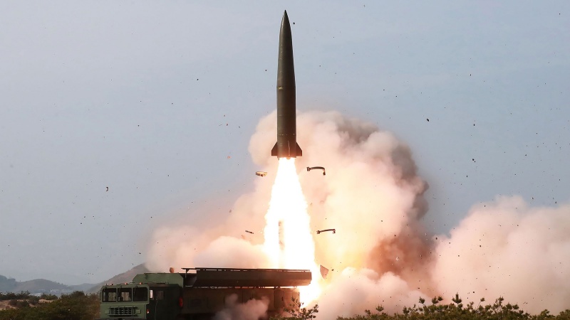 Iranpress: North Korea fires short range projectiles