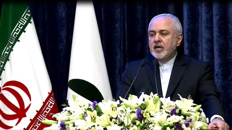 Iranpress: ظريف يؤكد على أهمية دور إيران في التصدي لتهريب المخدرات