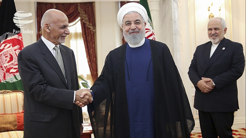 Iranpress: روحاني: على أمريكا مغادرة المنطقة للحفاظ على الاستقرار والأمن فيها
