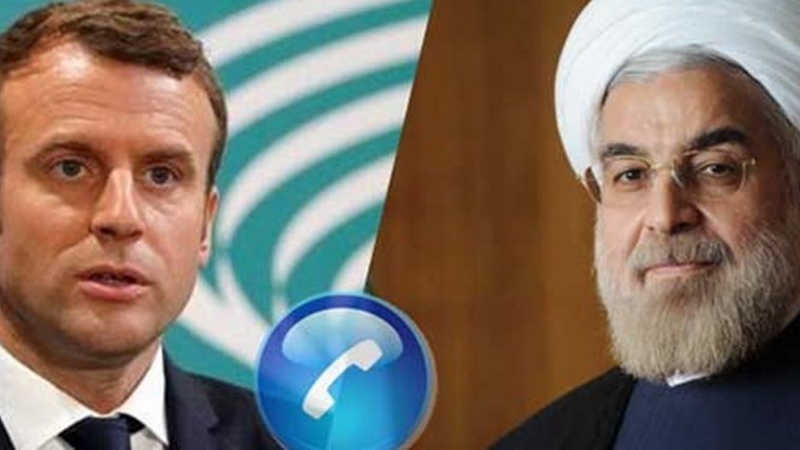 Iranpress: Door of diplomacy keep opened: Rouhani to French President