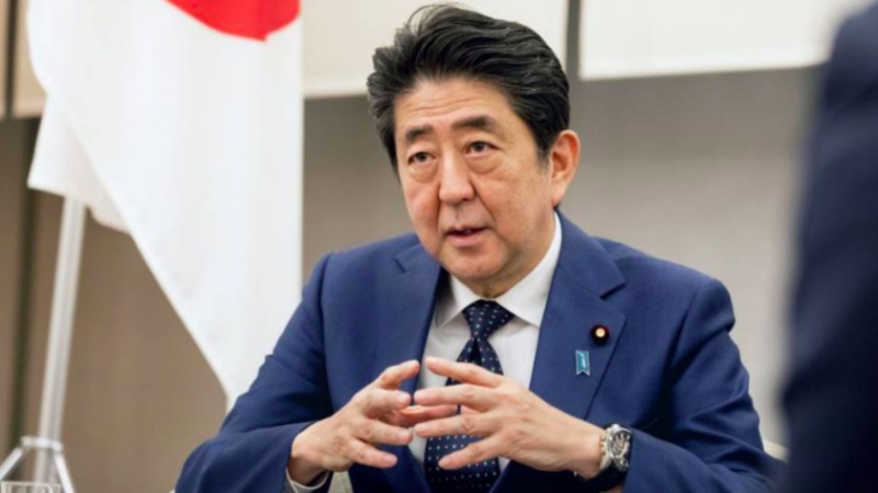 Iranpress: رئيس الوزراء الياباني سيصل إلى طهران الأربعاء المقبل