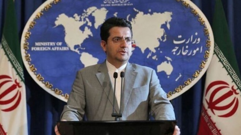 Iranpress: الخارجية الإيرانية تؤكد على ضرورة اطلاق سراح ناقلة النفط المحتجزة