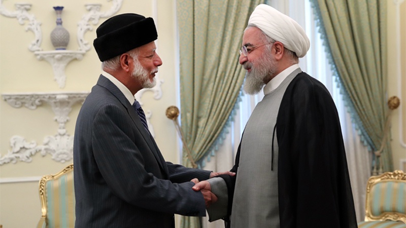 Iranpress: الرئيس روحاني: تواجد القوات الاجنبية في المنطقة هو السبب الرئيسي للتوتر 