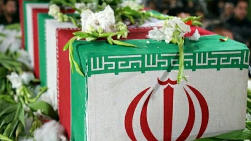 Iranpress:  استشهاد أحد كوادر الحرس الثوري غرب إيران 