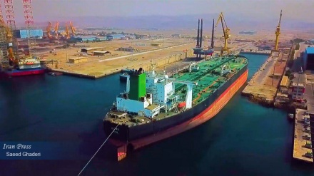 Supertanker repair operation successfully completed in southern port of Bandar Abbas 