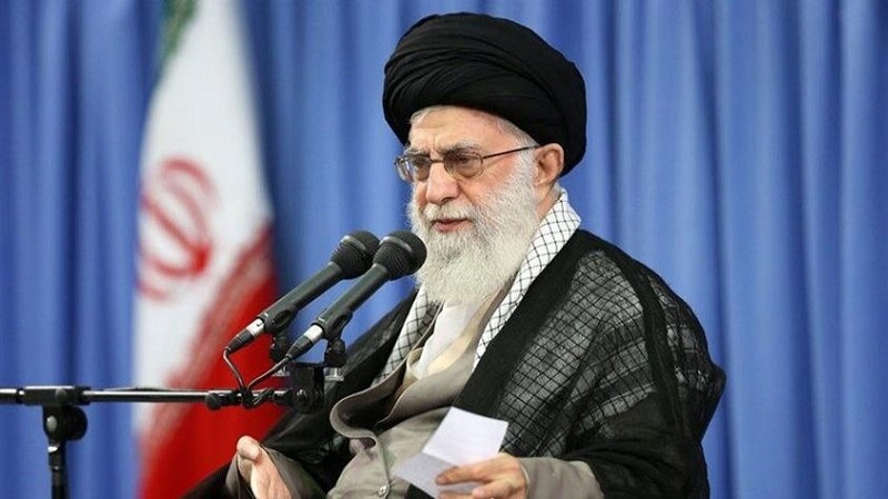 Iranpress: قائد الثورة الإسلامية: الدفاع عن المظلومين واجب والبراءة من المشركين فريضة
