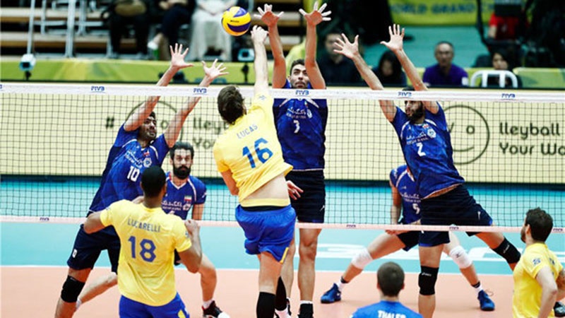 Iranpress: Iran exits 2019 VNL following defeat by Brazil