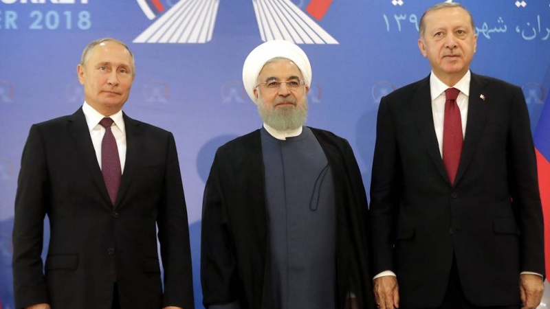 Iranpress: Iran-Russia-Turkey trilateral summit to be held in July