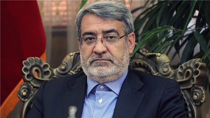 Iranpress: وزير الداخلية: الحرب الاقتصادية الامريكية تخل بالاجراءات الانسانية الايرانية